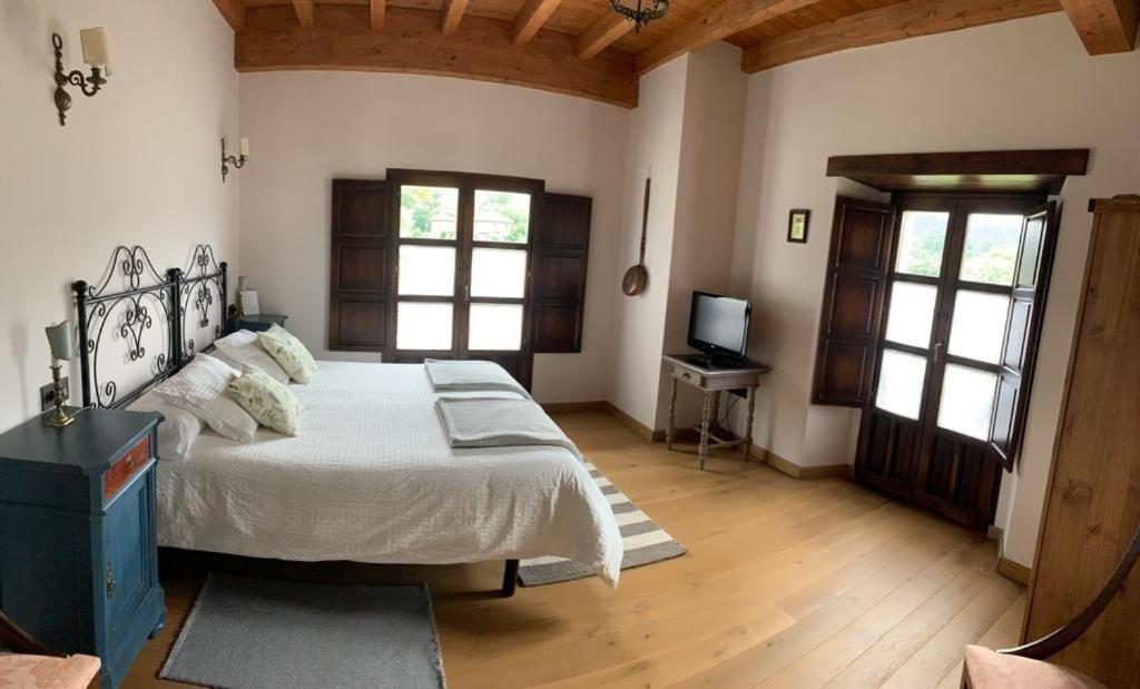 La Ribera De Pria Guest House Villanueva de Pria Ngoại thất bức ảnh